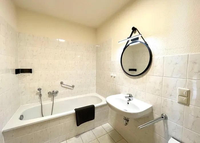 Pumphut By Interhome غروسشوناو