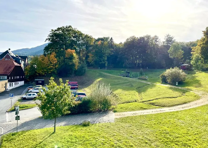 Pumphut By Interhome غروسشوناو